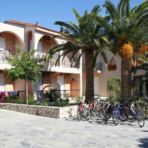 Hotel Daniel Hotel cazare Kalamakion