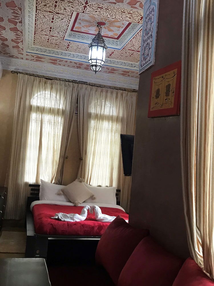 Hotel Equi Palace & Spa