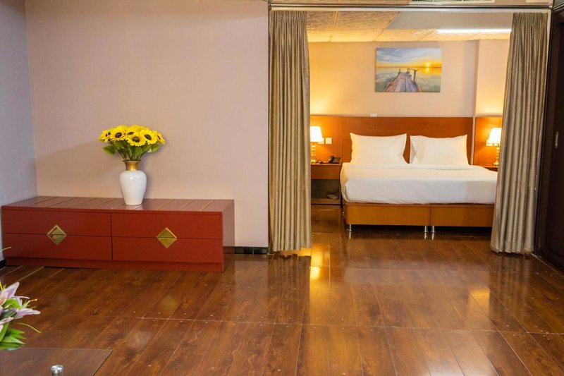 Hotel Three 888 Hotel