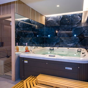 Sejur Imperium Luxury Villas vacanta Kalamaki