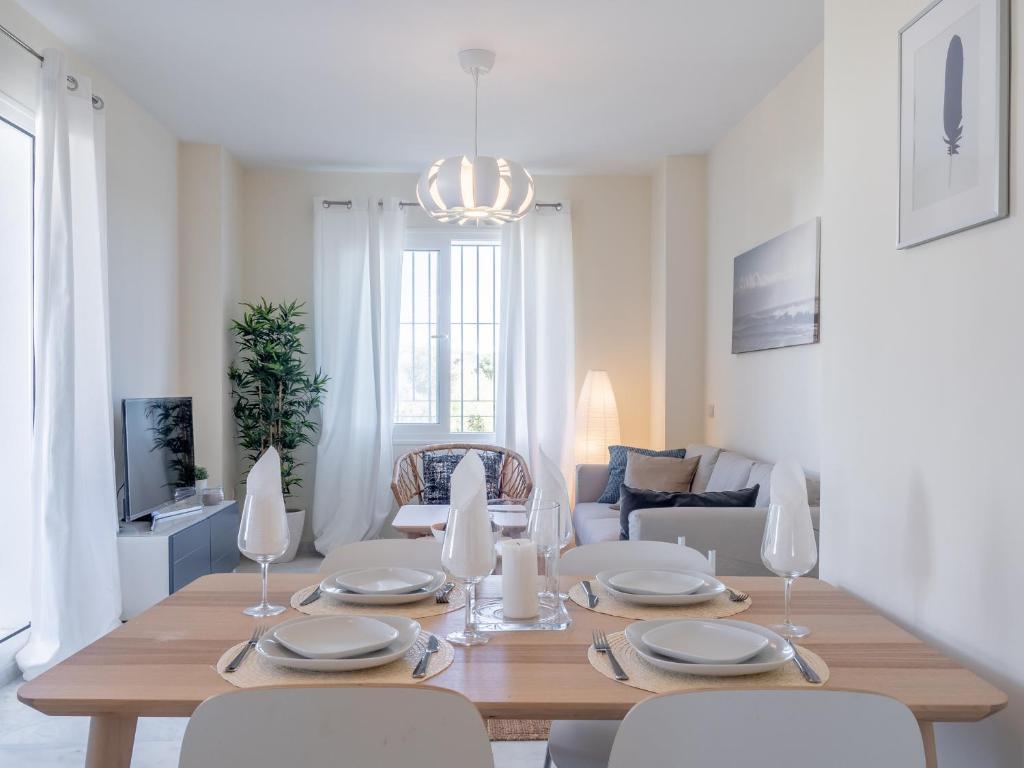 Hotel 2275-Superb New Apt On Valle Romano, Golf View