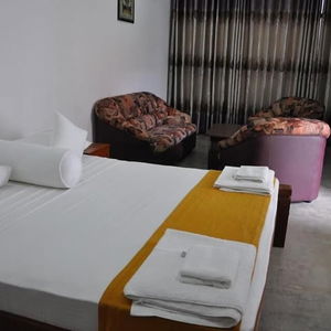 Hotel Trinco Rest House. cazare Trincomalee