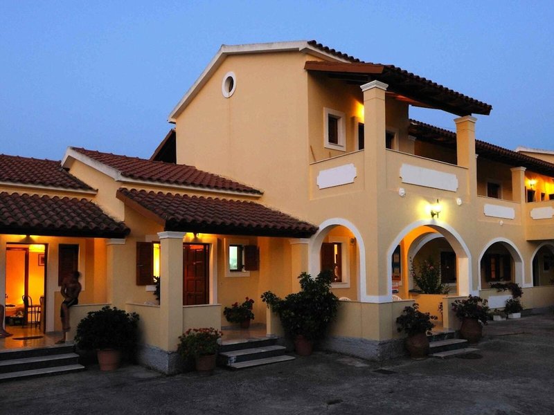 Hotel Harris Apartments