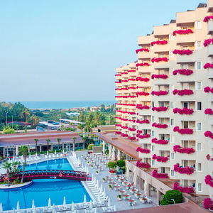 Hotel Grand Park Lara cazare Lara