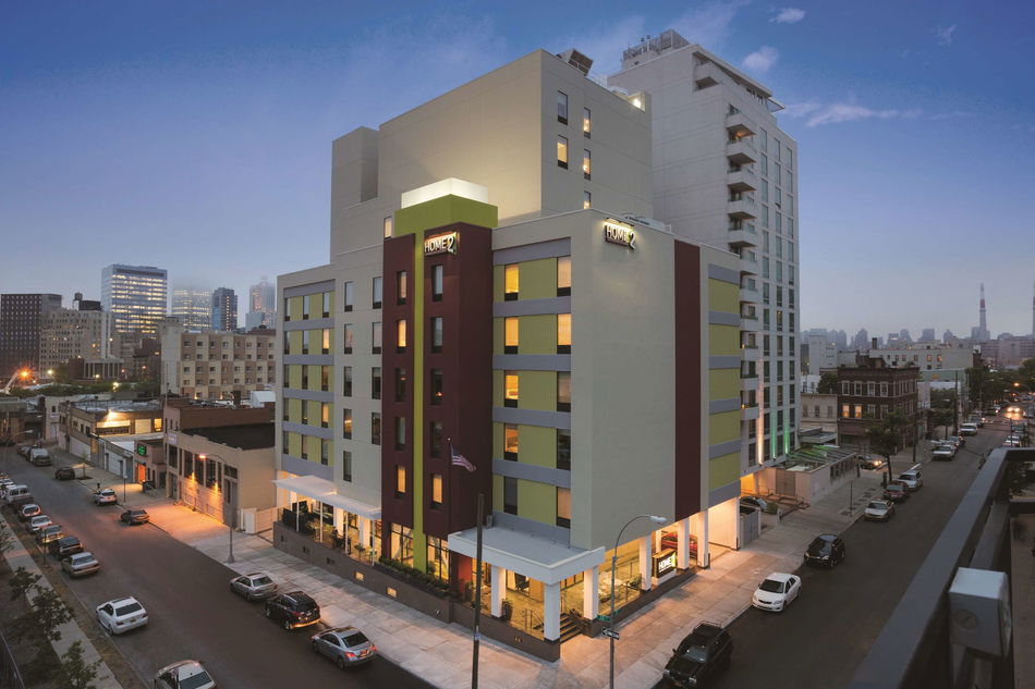 Home2 Suites by Hilton New York Long Island City/ Manhattan View Exterior