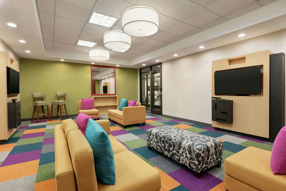 Home2 Suites by Hilton New York Long Island City/ Manhattan View Room Example