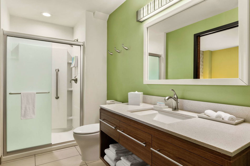 Home2 Suites by Hilton New York Long Island City/ Manhattan View