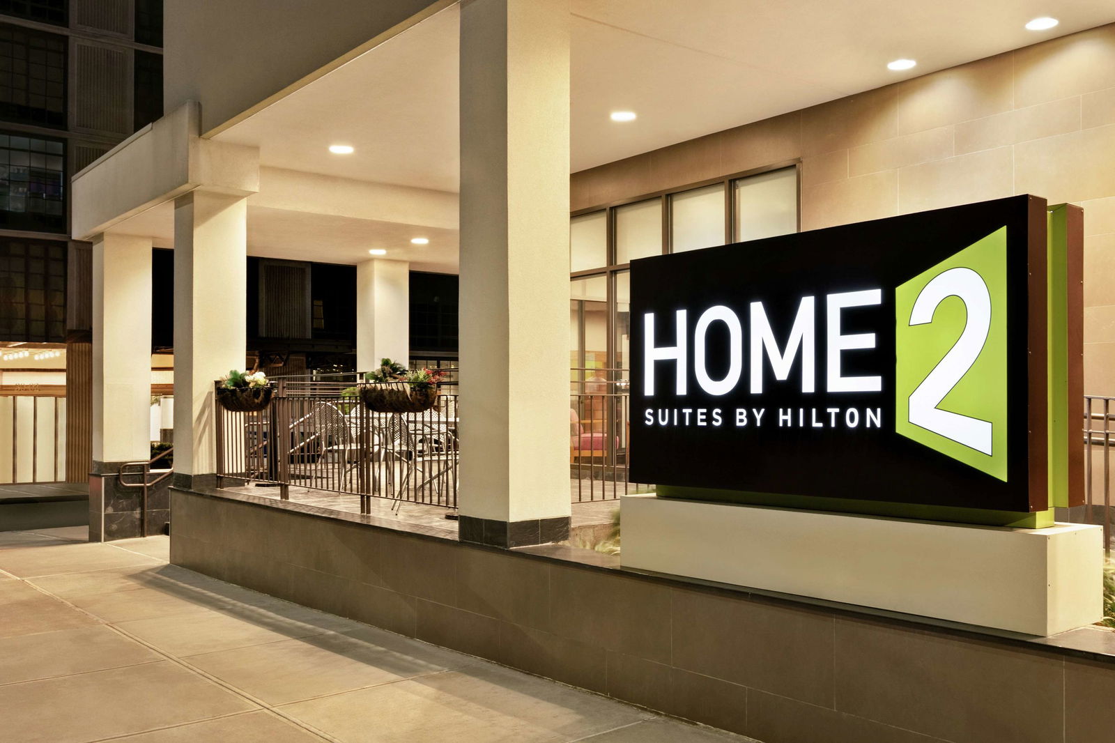Home2 Suites by Hilton New York Long Island City/ Manhattan View Lounge / Lobby
