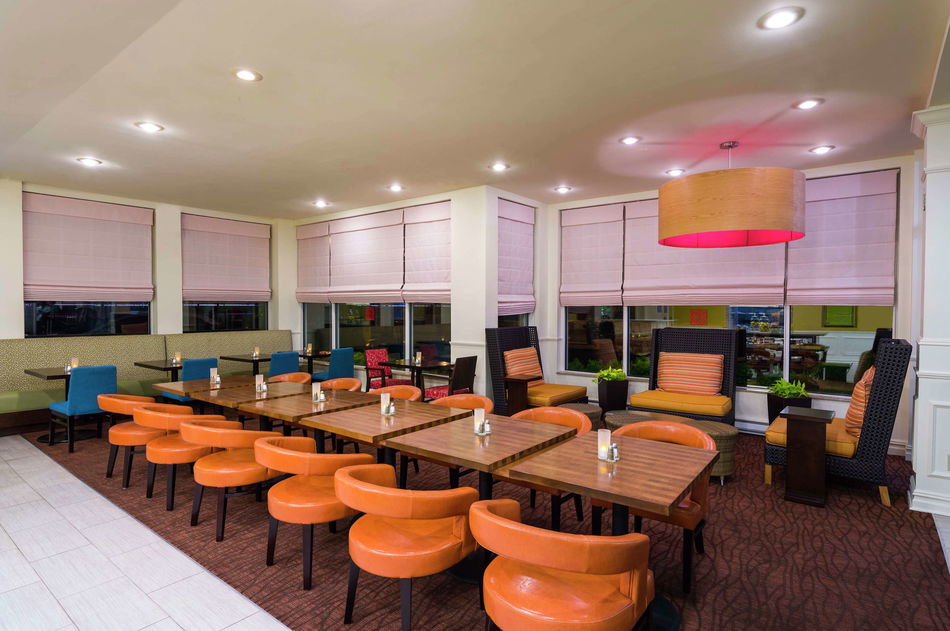 Hilton Garden Inn Queens/JFK Airport Conference Room
