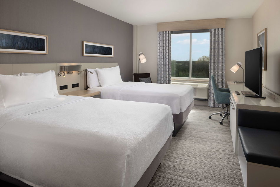 Hilton Garden Inn Queens/JFK Airport Room Example