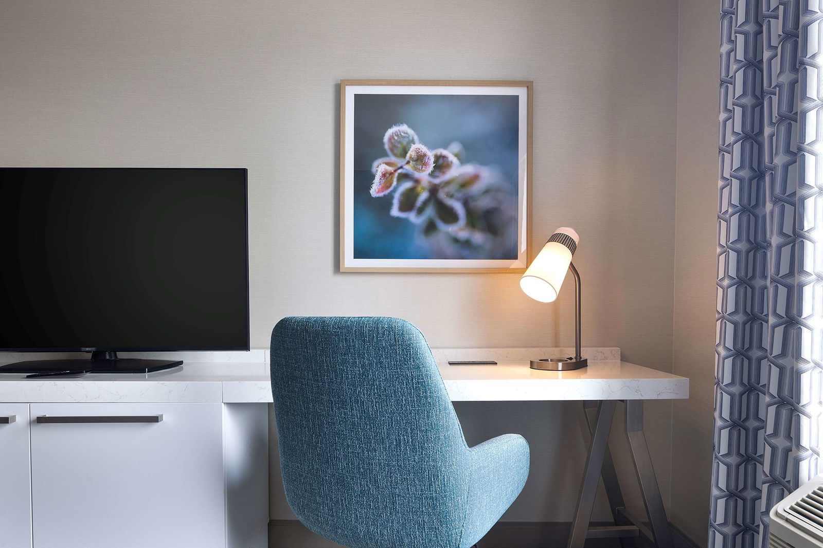 Hilton Garden Inn Queens/JFK Airport Room Example