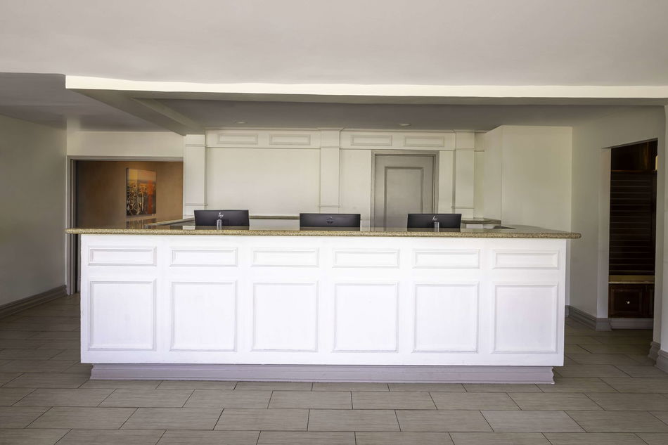 Hilton Garden Inn Queens/JFK Airport Lounge / Lobby