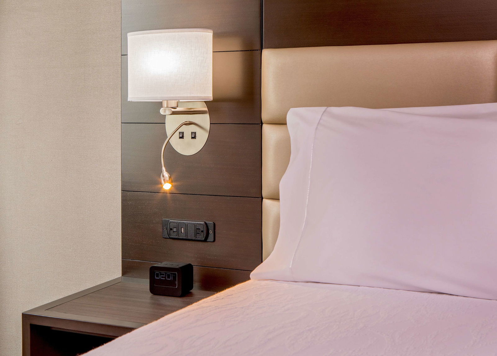 Hilton Garden Inn NYC Financial Center Manhattan Downtown Room Example