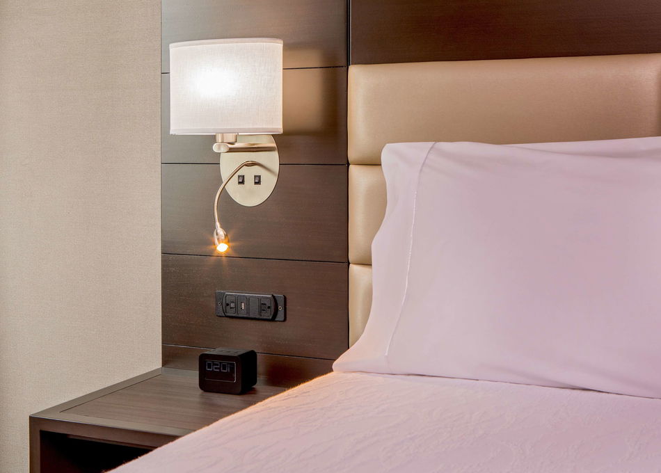 Hilton Garden Inn NYC Financial Center Manhattan Downtown Room Example