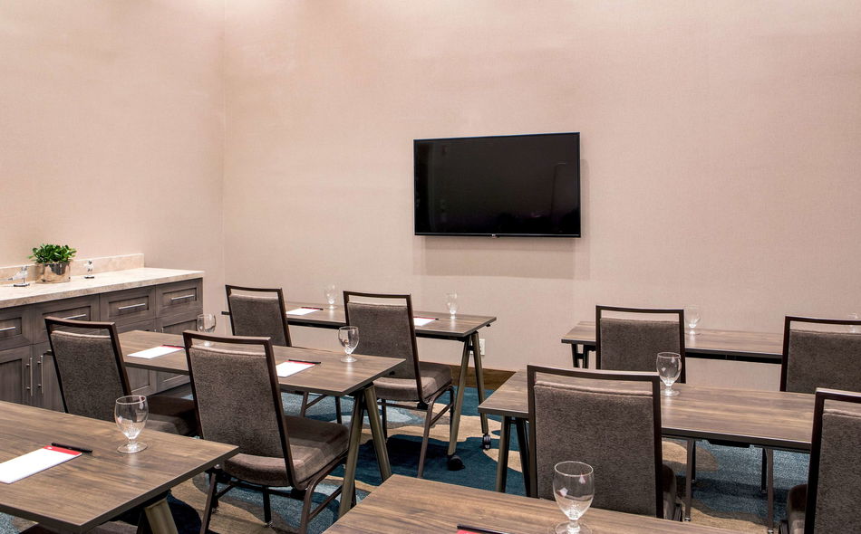 Hilton Garden Inn NYC Financial Center Manhattan Downtown Conference Room