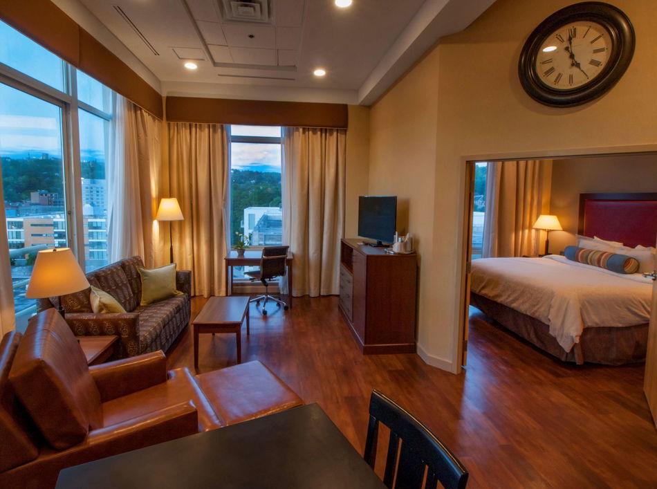 The Hotel Ithaca Room Example
