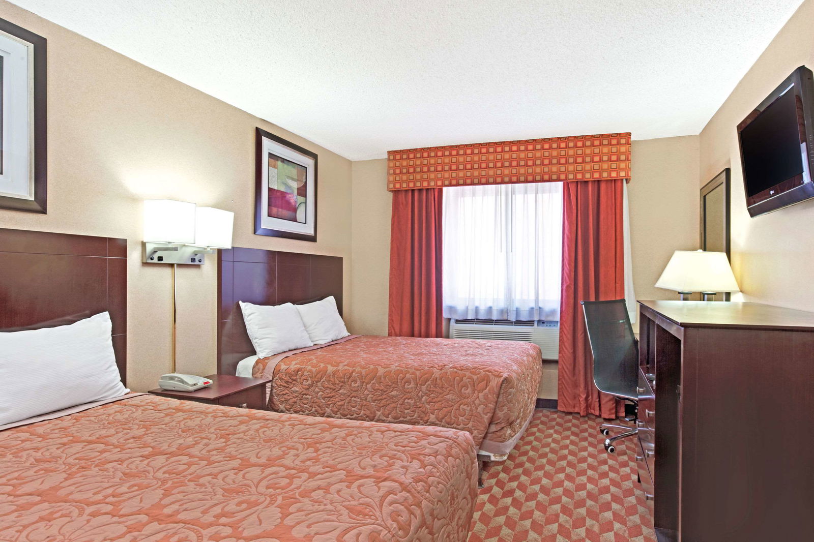Super 8 by Wyndham Long Island City LGA Hotel Room Example