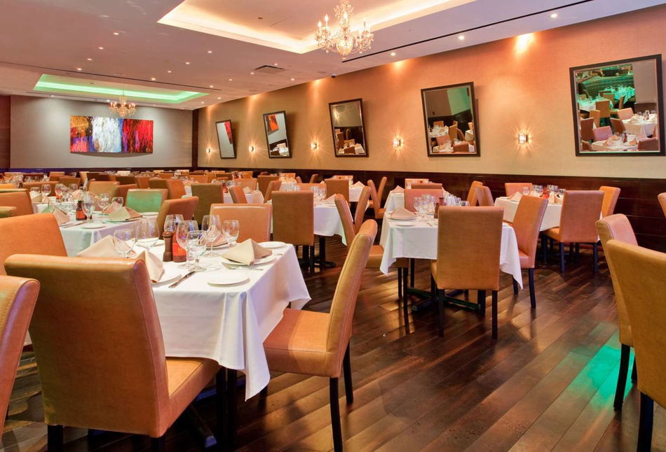 Hilton Garden Inn New York/Central Park South-Midtown West Restaurant