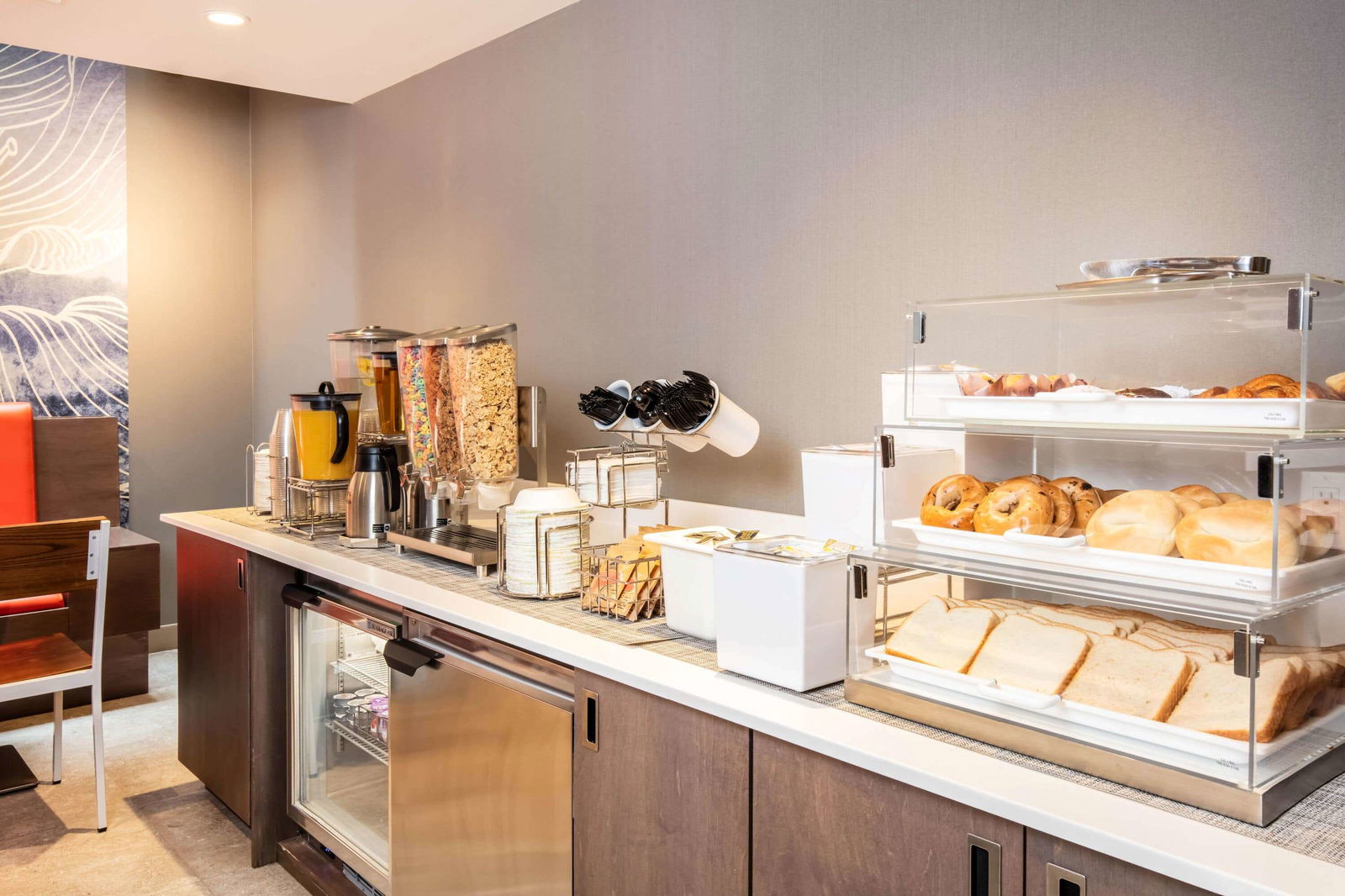 La Quinta Inn & Suites by Wyndham Times Square South Restaurant