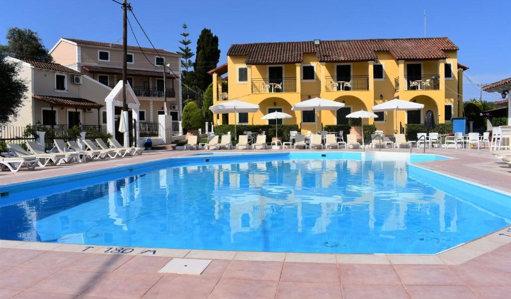 Hotel Oula Maisonettes