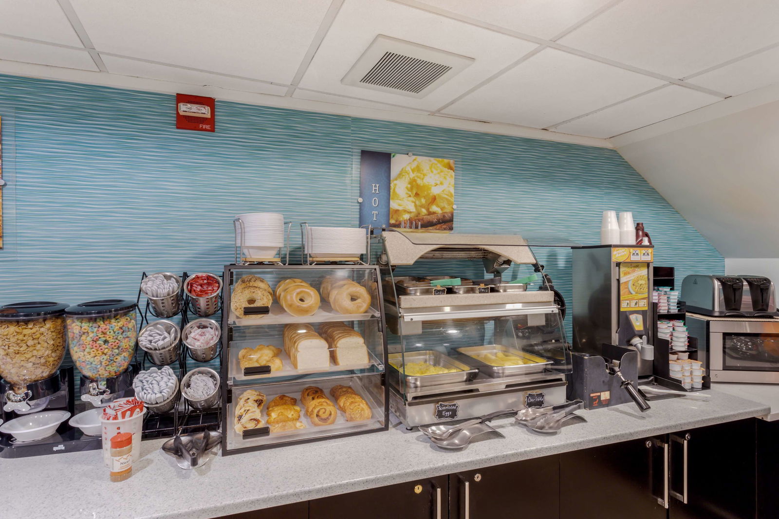 Best Western Plus Brooklyn Bay Hotel Restaurant