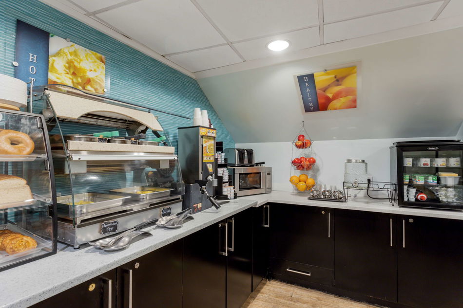 Best Western Plus Brooklyn Bay Hotel Restaurant