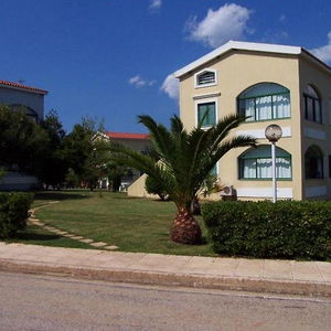 Hotel Helion Villas & Apartments cazare Gouvia