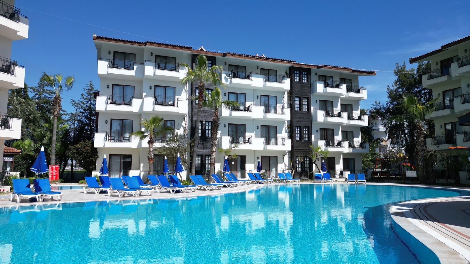 Hotel Lemas Suite Hotel