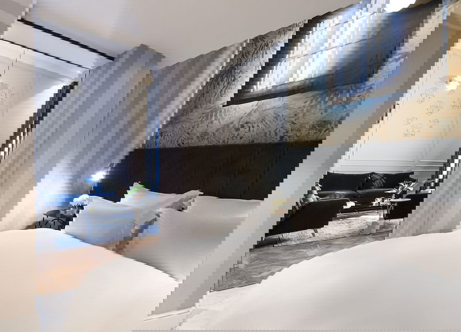 Primary image