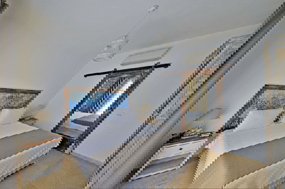 1f1ad690_z