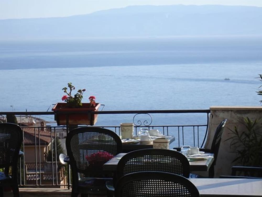 Hotel Condor