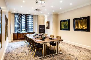 2648580-radisson-blu-edwardian-kenilworth.jpg