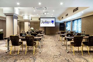 2648640-radisson-blu-edwardian-kenilworth.jpg
