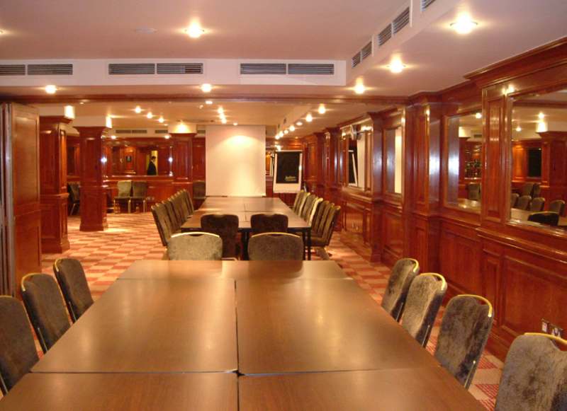 Radisson Blu Edwardian Kenilworth Hotel Conference Room