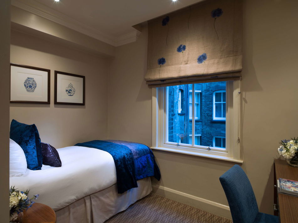 Radisson Blu Edwardian Kenilworth Hotel Room Example