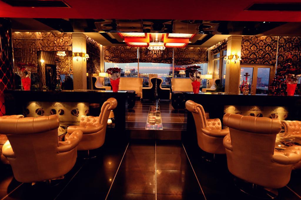 BAR1