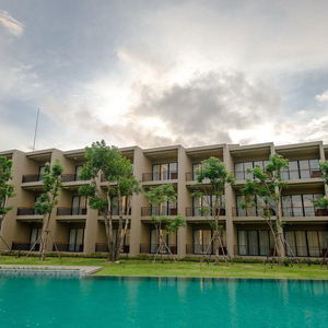 Sejur The Gallery Hotel Naiharn vacanta Ko Phuket