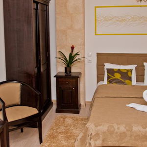 Hotel Belleville cazare Iasi