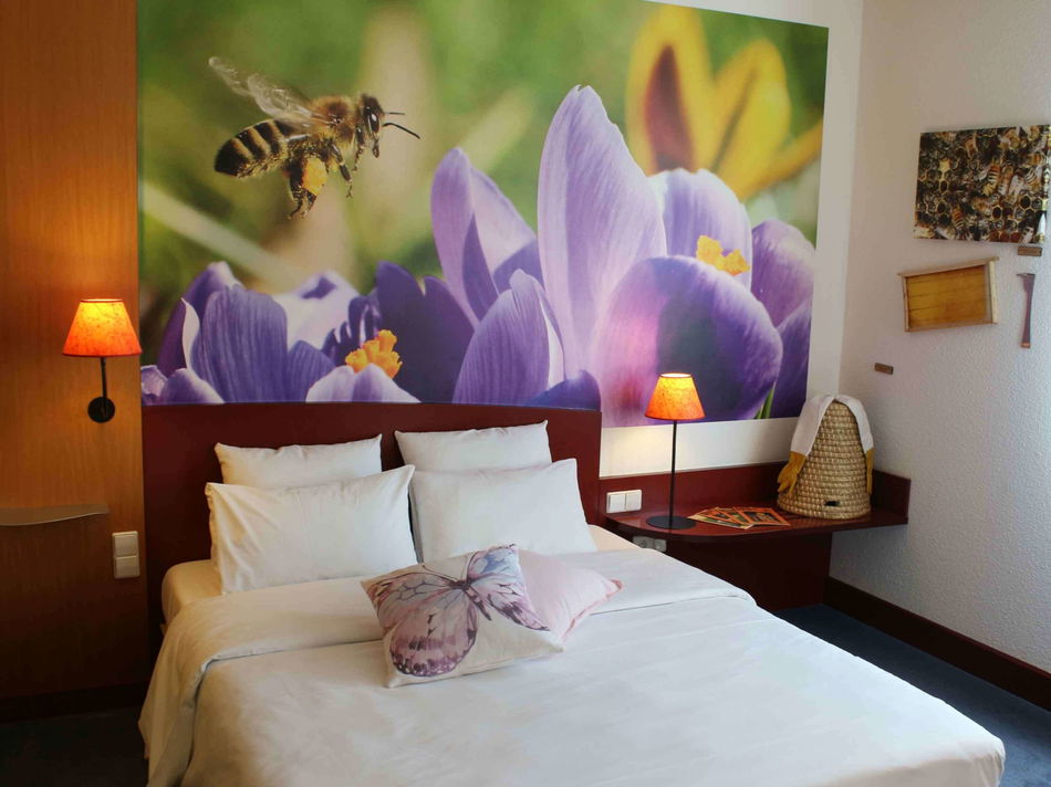 Novotel Suites Wien City Donau Room Example