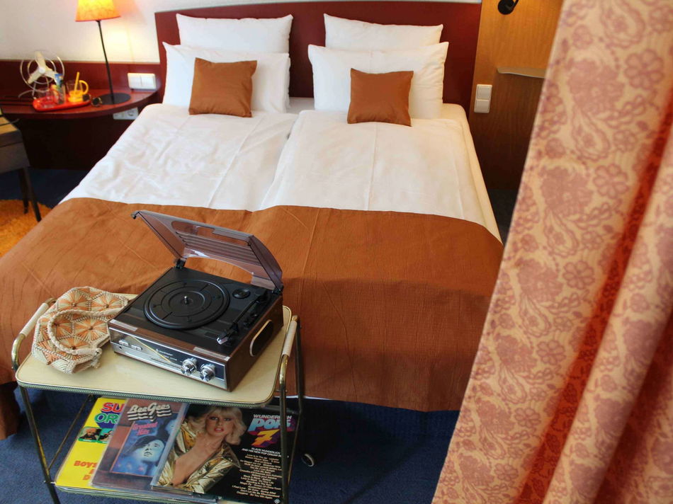 Novotel Suites Wien City Donau Room Example