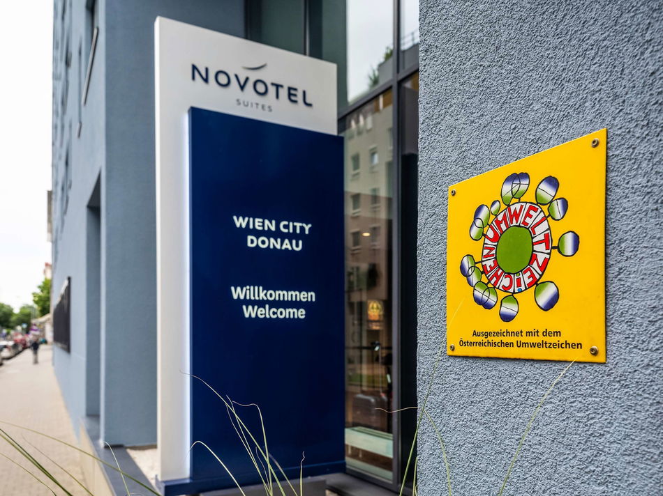 Novotel Suites Wien City Donau Exterior