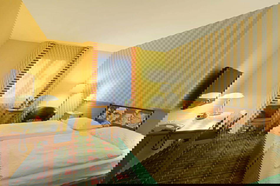 13cca9c6_z