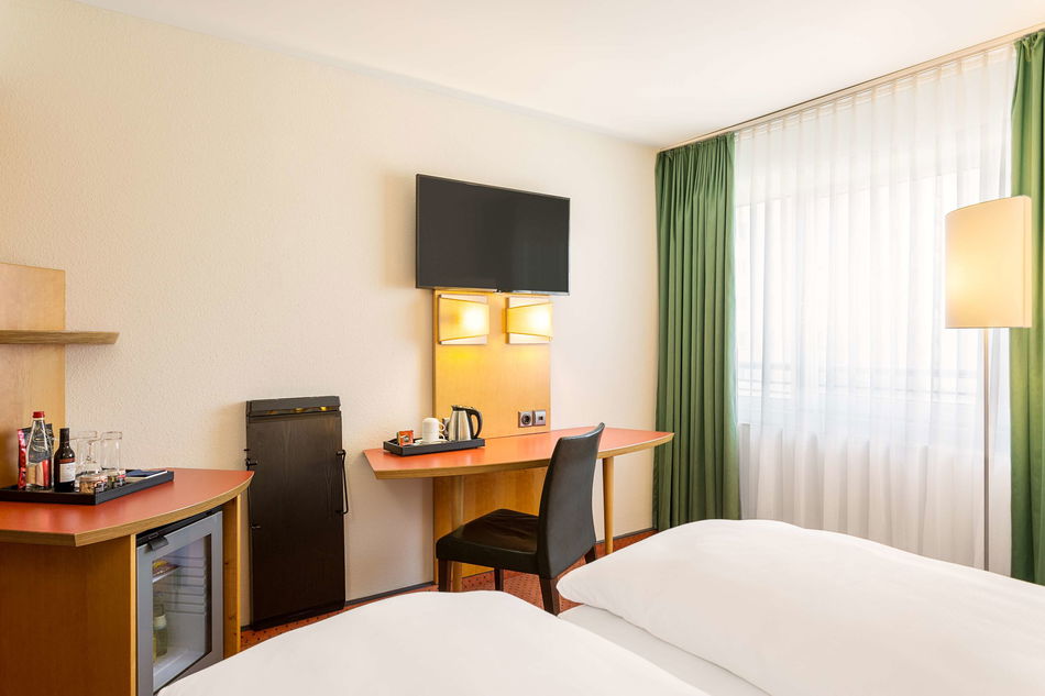 NH Berlin City Ost Room Example