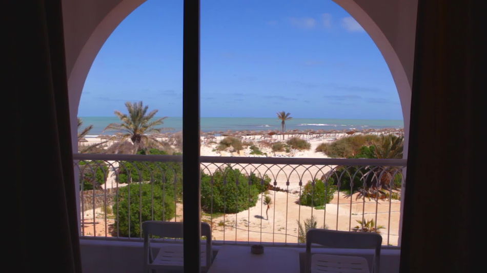 Seabel Rym Beach Room Example