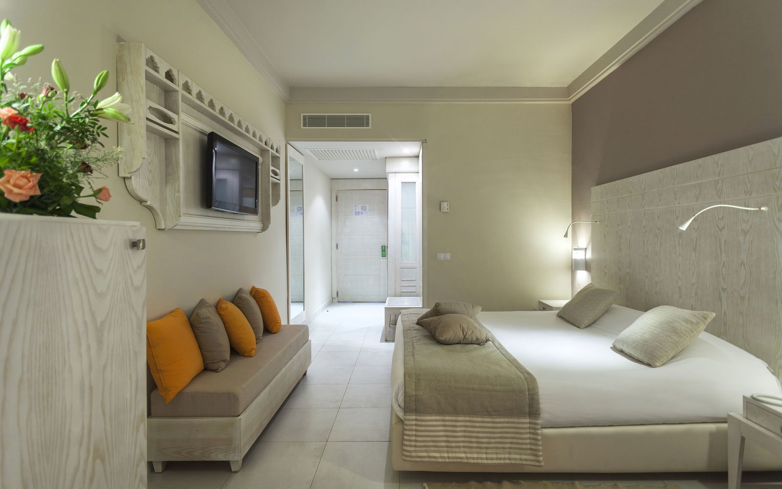Seabel Rym Beach Room Example
