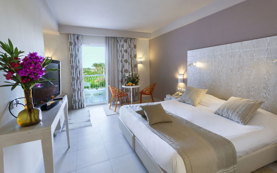 Seabel Rym Beach Room Example