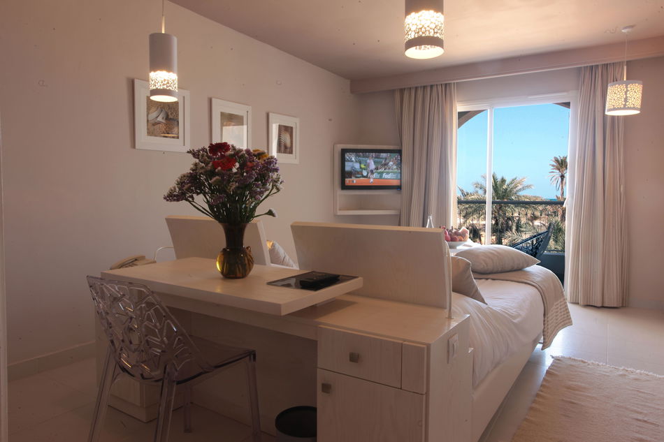 Seabel Rym Beach Room Example