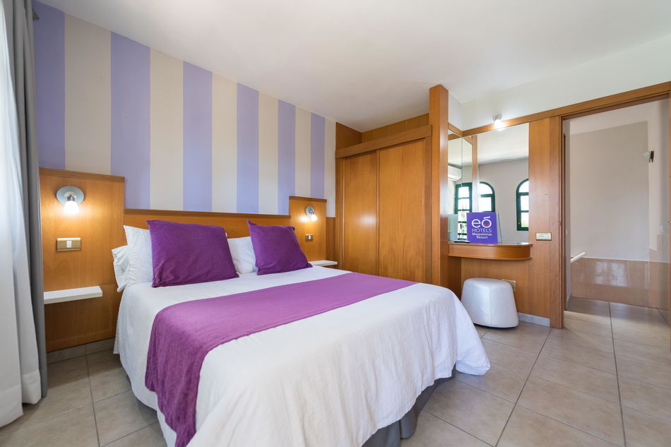 eó Maspalomas Resort Room Example