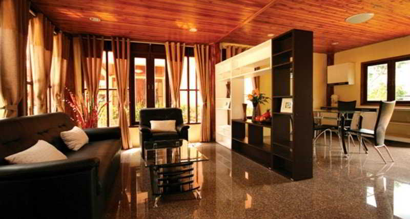 Hotel Yuwadee Resort