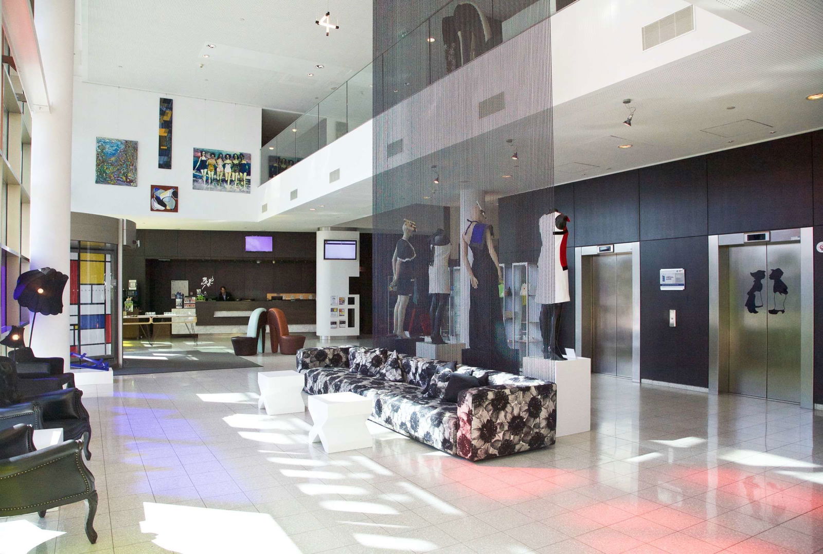 Dutch Design Hotel Artemis Lounge / Lobby